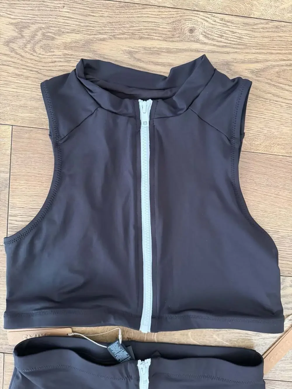 SKIMS Sporty Zipper Swim Mock Neck Top and Swim Short Set Onyx Size M